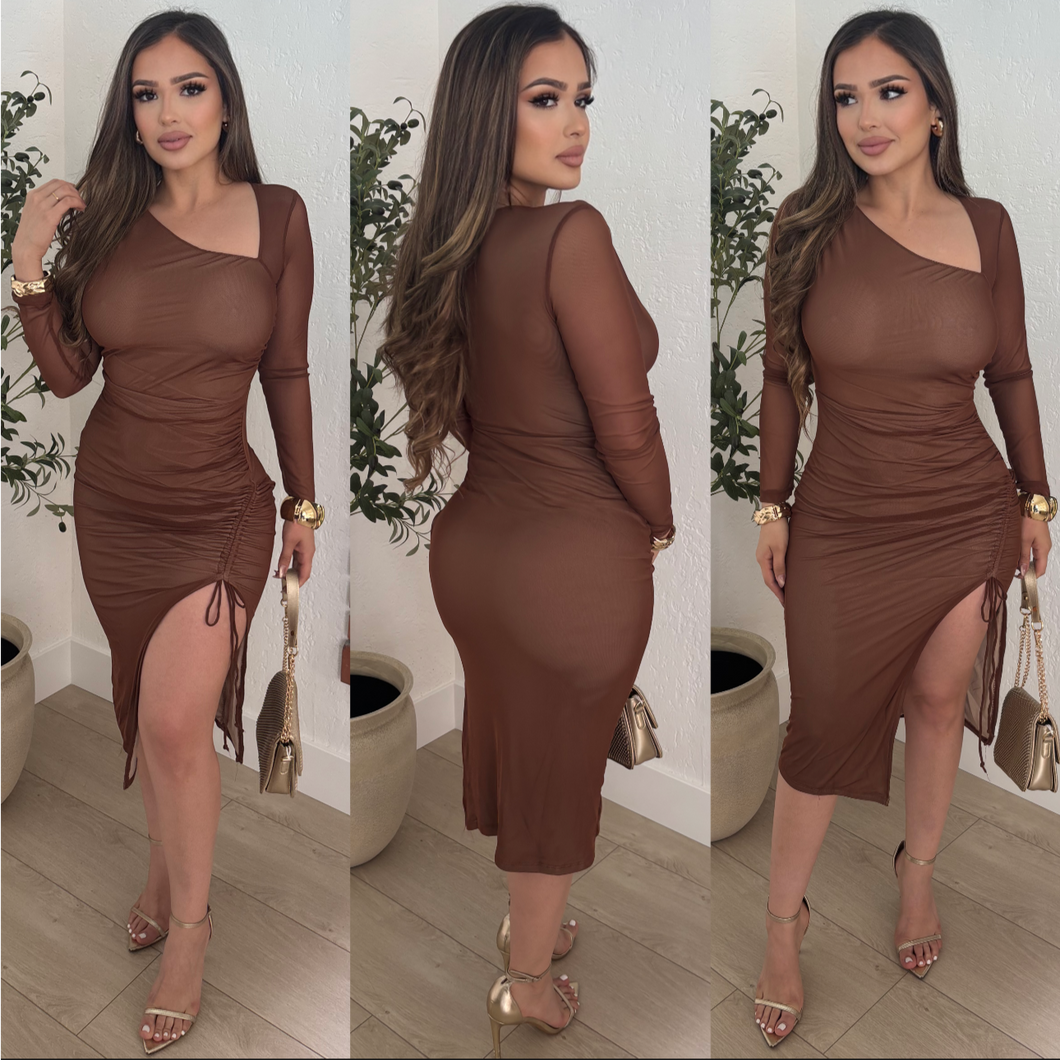 Claudia Dress (Brown)