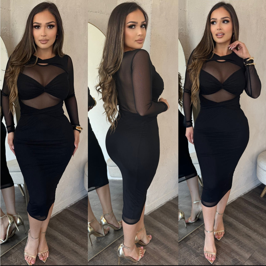 Yanelinda Dress (Black)