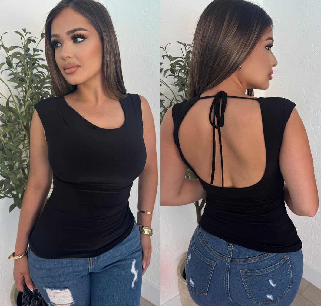 Stella Top (Black)