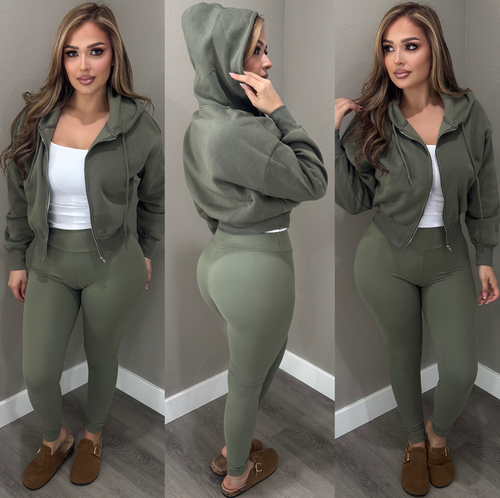 Basic Sweater (Olive)